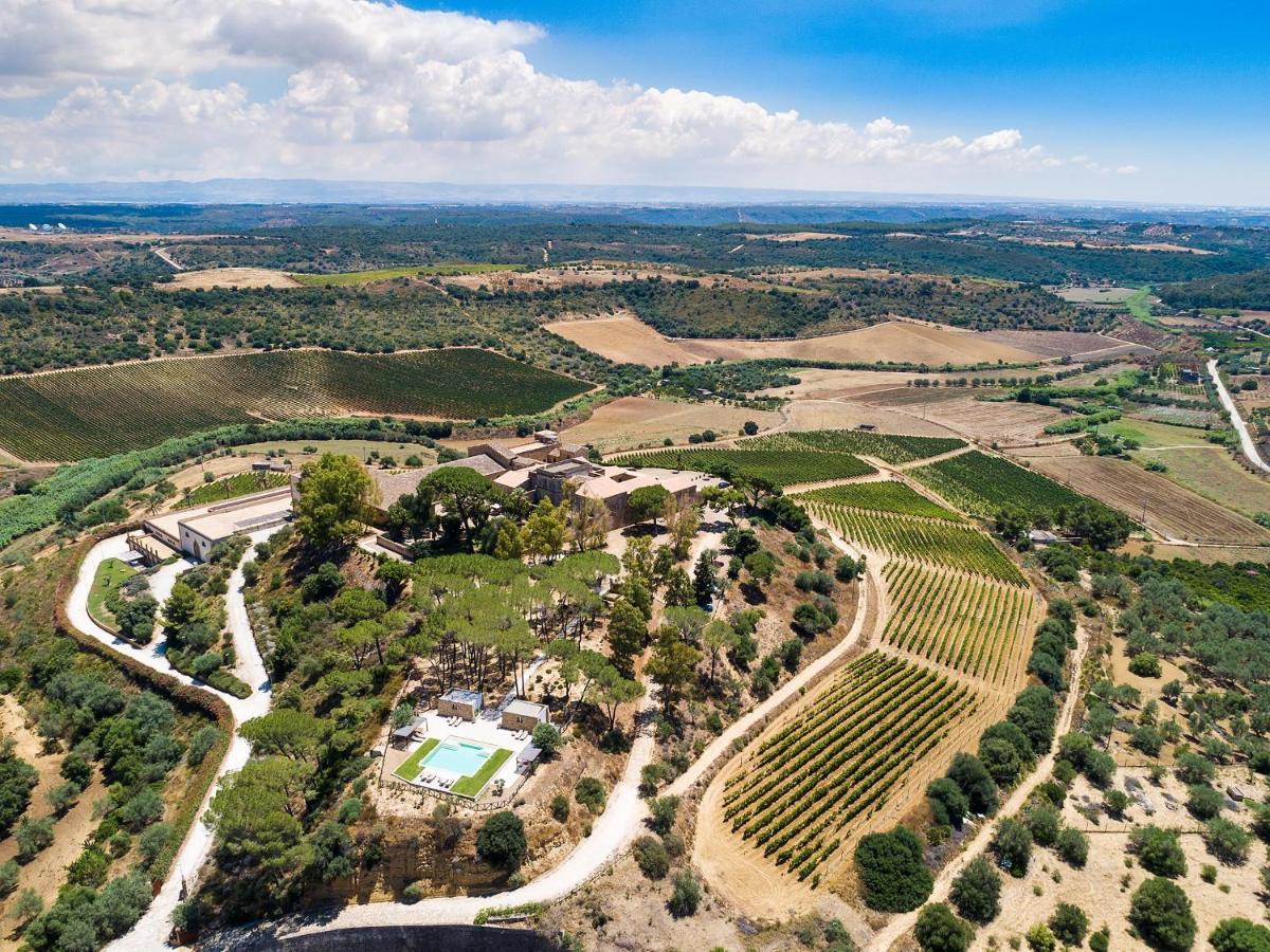 Wine Relais Feudi Del Pisciotto Villa Niscemi Exteriör bild